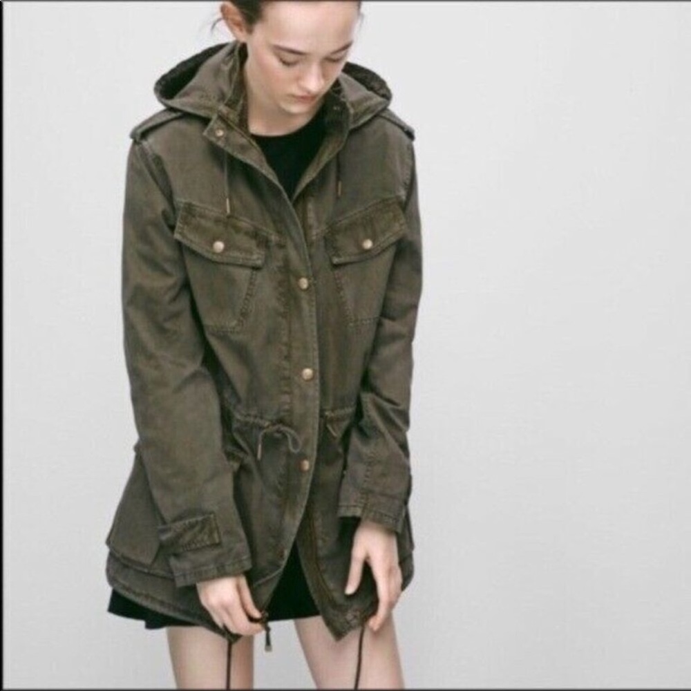 Aritzia Olive Green Utility Jacket with Hood L